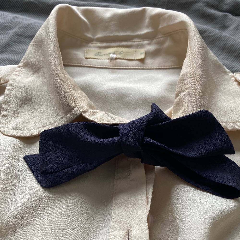 Modcloth Bowtie Blouse